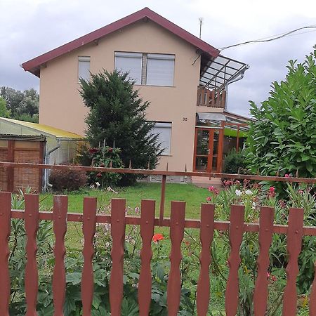 Agancs Vendeghaz Otel Balatonszárszó Dış mekan fotoğraf
